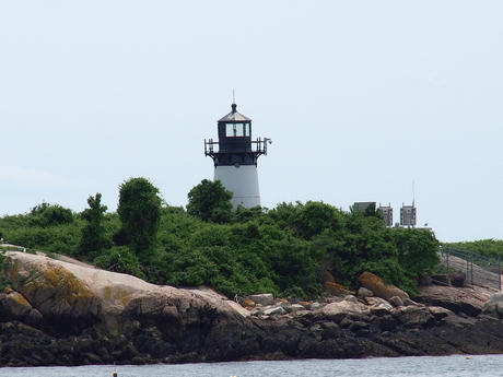 Ten Pound lighthouse