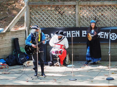 The King Serpent Variety Troupe