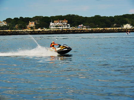 Jet ski boat