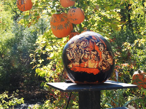 Alice in Wonderland pumpkin