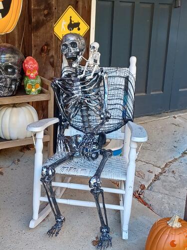 Russell Hannula's Halloween decorations #17