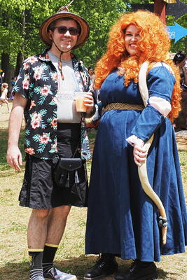 Patrons in costume contest #2