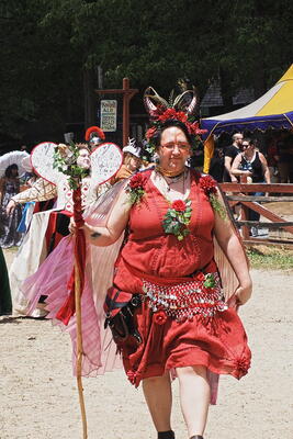 Patrons in costume contest #3