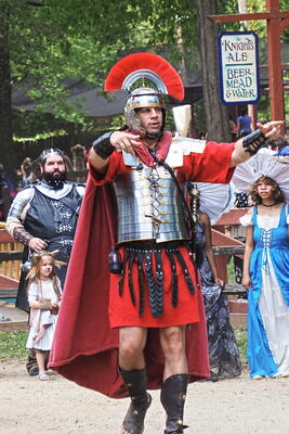 Patrons in costume contest #8