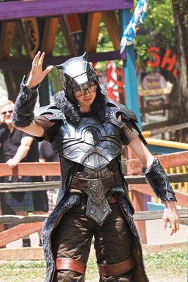 Patrons in costume contest #12