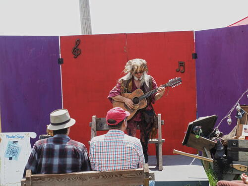 Gibbon the Troubadour #3