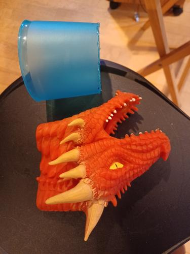 Cut up cut to hold the dragon head