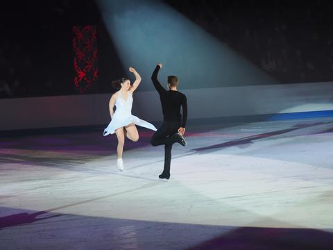 Caroline Depietr and TJ Carey #3