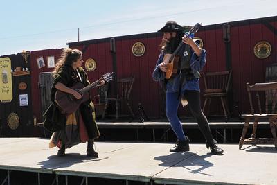 The Foxy Bard and Twig #4