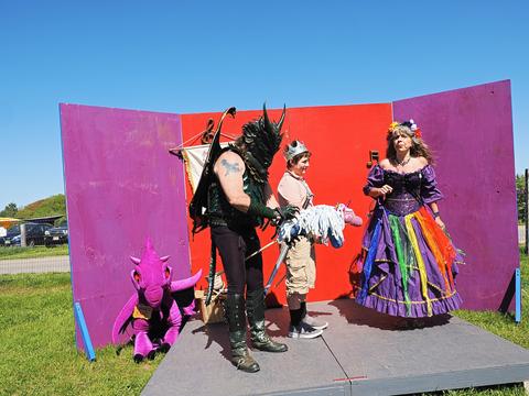 The dutchess and the dragon