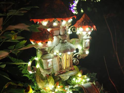 Fairy house at the New England Botanic Garden #19