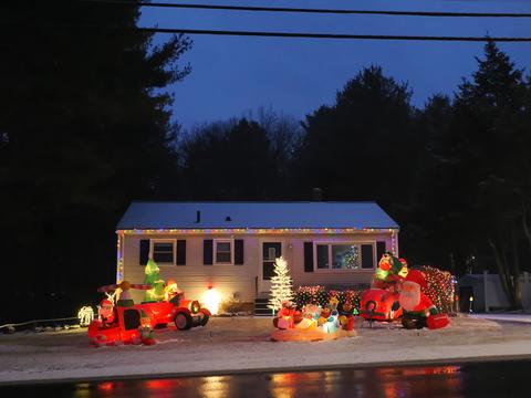 Christmas light display