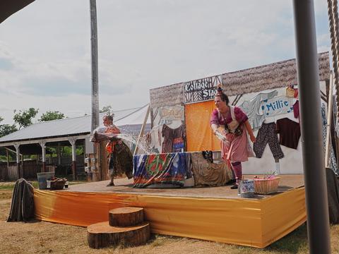 Washing well wenches drenching the audience