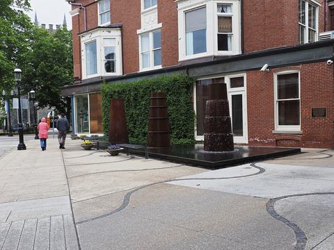 Outside the New England Quilt Museum