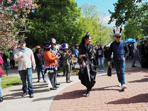 Steampunks on parade #6