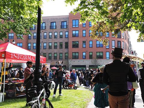 Steampunks on parade #7