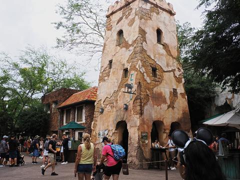 Kusafiri coffee shop and bakery