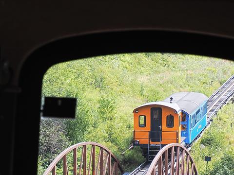 Cog railway on Mount Washington #5