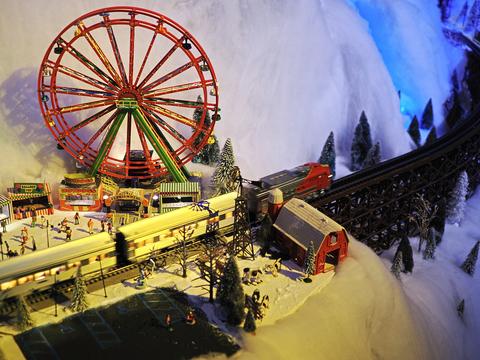 Museum of Science Christmas train display #5