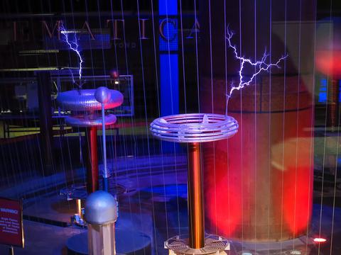 Theater of Electricity #5