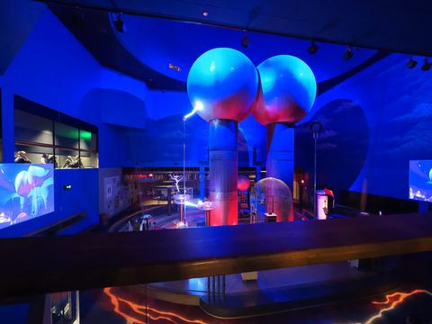 Theater of Electricity #12