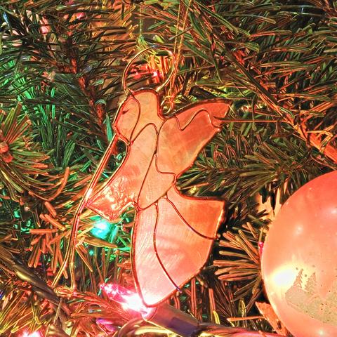 Musical angel ornament