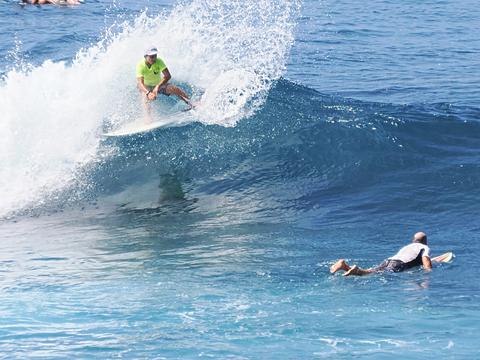 Surfer #30