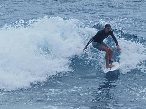 Surfer #64