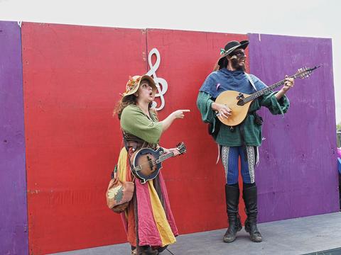 The Foxy Bard and Twig #3