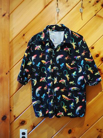Neon reptile shirt