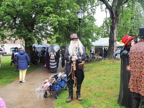 Watch City patron #14